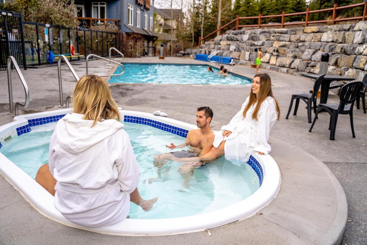 Blackstone Mountain Lodge By Clique Canmore Dış mekan fotoğraf