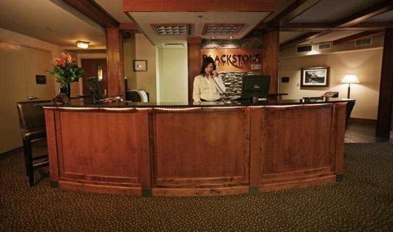 Blackstone Mountain Lodge By Clique Canmore İç mekan fotoğraf